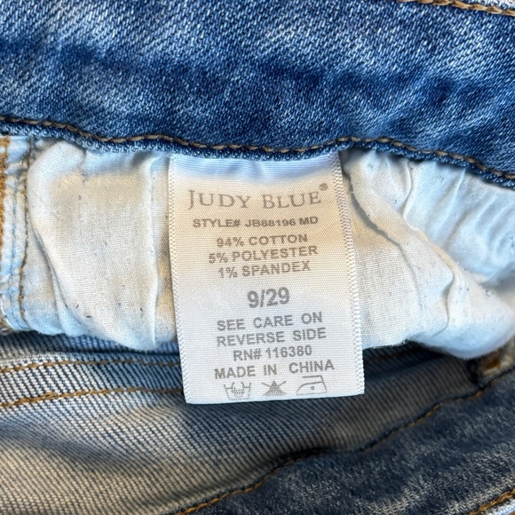 Judy Blue Women's Frayed Hem Jean Shorts - Blue - Picture 6 of 9